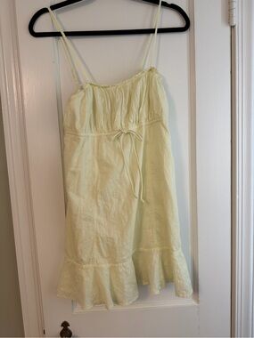 American Eagle Outfitters Pale Yellow Smocked Top